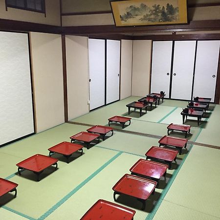 Ryokan Morishige Sendai Buitenkant foto