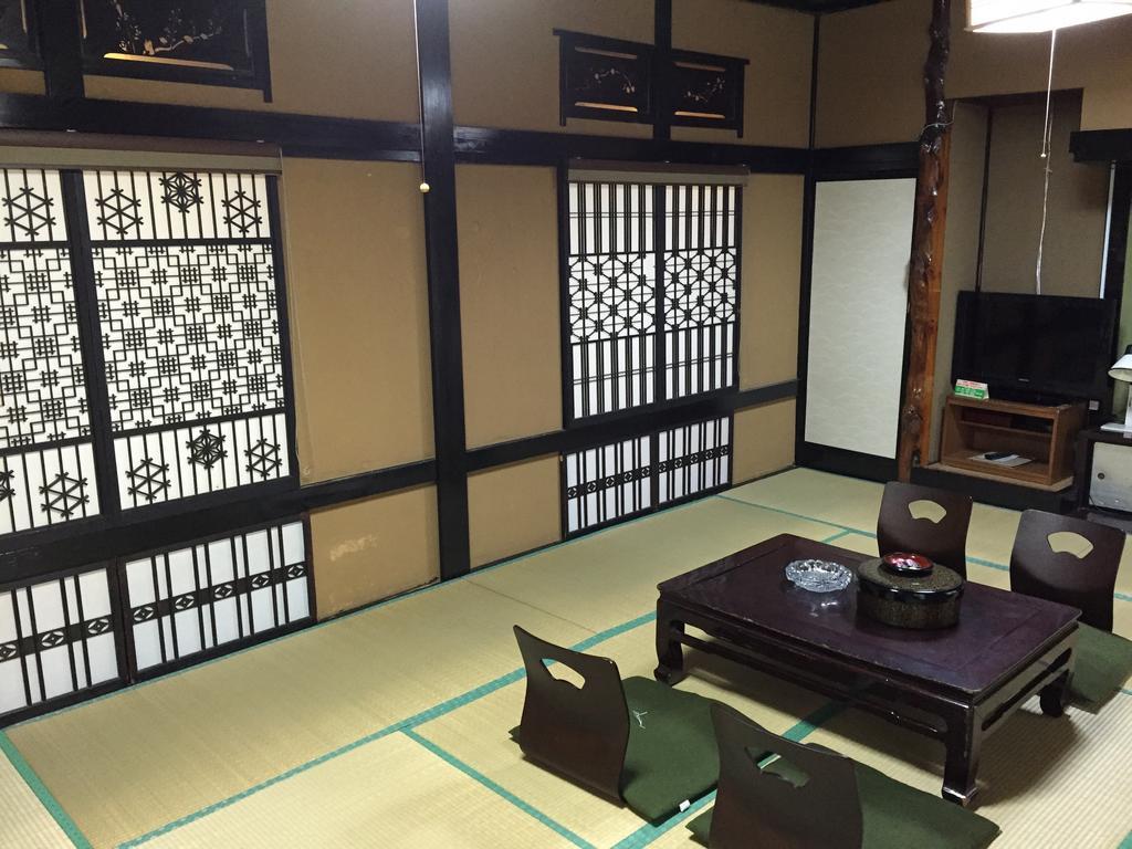 Ryokan Morishige Sendai Buitenkant foto